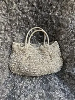 アンテプリマ　ビーズハンドバッグ