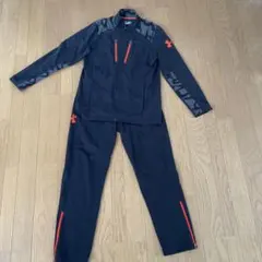 アンダーアーマー　ウインドブレーカー上下セット　2XL