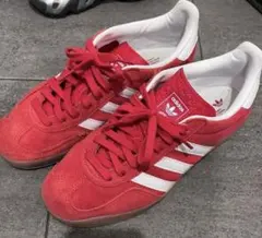 adidas GAZELLE 赤