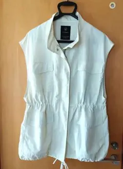 w closet アイボリー ノースリーブジレ