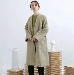 ノーカラー ロングコート ベージュ