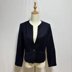 BEAUTRAVAノーカラージャケット（L）ネイビー系　オフィスカジュアルのサムネイル