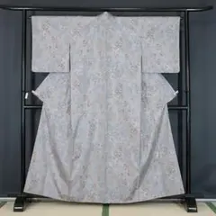 躾糸付未使用　オフホワイト　色紙文　正絹紬　160cm　a391