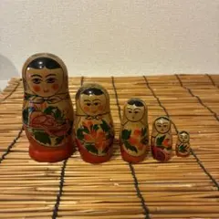 マトリョーシカ 5体セット 木製 ロシア民芸品のサムネイル