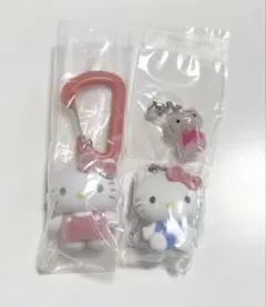 ハローキティ めじるしアクセサリー カラビナ フロッキー マスコット