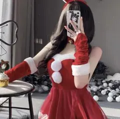 赤いサンタ風コスチューム