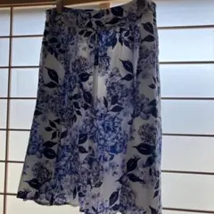 LAURA ASHLEY 花柄フレアスカート　13号