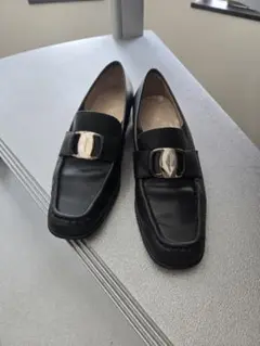 Ferragamo　ローファー