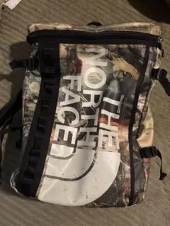 THE NORTH FACE 総柄 バックパック リュックのサムネイル