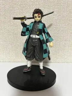 【鬼滅の刃】竈門炭治郎　フィギア　台座付き