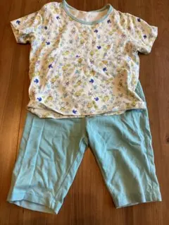【UNIQLO】パジャマ 100cm