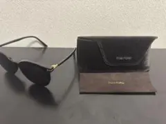 TOM FORD サングラス TF807-K 01Aのサムネイル