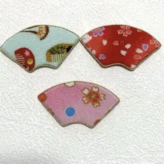 ちりめん細工パーツ♡扇形♡ミニミニ扇♡ハンドメイド♡現品限り♡ No.18