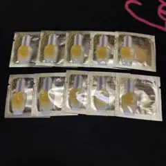 ロクシタン　ディヴァインインテンシヴオイル　サンプル