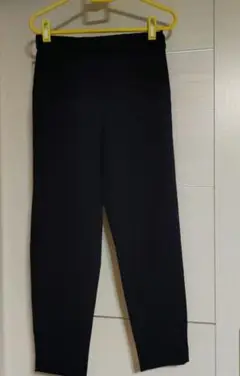 ネイビー イージーアンクルパンツGU