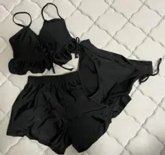 フリル付き　黒　セパレート　水着　ビキニ　ボトム　体型カバー