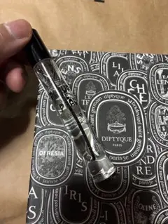 diptyque FLEUR DE PEAU 7.5ml 香水のサムネイル