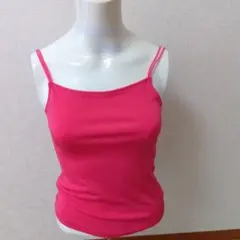 ストレッチ素材 ピンクキャミソール