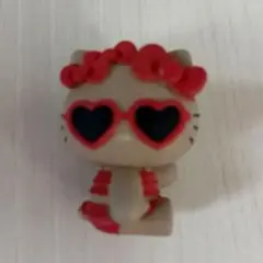 日焼けキティ ミニフィギュア ガチャ