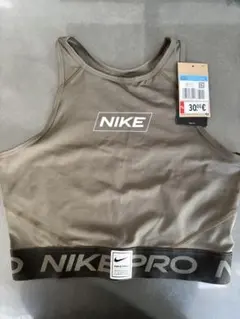 NIKE トップス