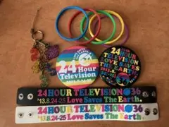 嵐　24時間テレビ　グッズ　バンド　チャーム　ストラップ　缶バッジ