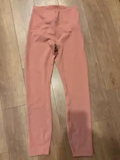 lululemon レギンス ピンク サイズ4のサムネイル