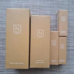 値下げN organic Basic バランシングローション　ミルク エッセンス