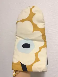 Item thumbnail for item c4013165-c742-4a01-8043-2dda6e7f10a5