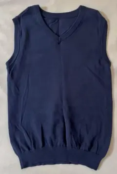 【2枚セット】ネイビー と グレー Vネック ノースリーブベスト 150サイズ