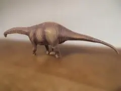 FAVORITE　COLLECTION　アパトサウルス　恐竜　フィギュア