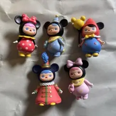 PUCKY DISNEY FAMILY POP MART