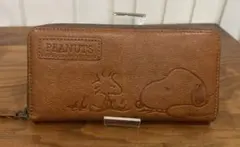 美品　PEANUTS 牛革 スヌーピー 長財布 キャメル