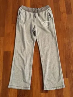 UC SANTA BARBARA スウェットパンツ グレーUNIQLOメンズ