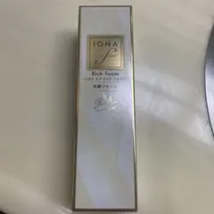 Item thumbnail for item 1cd8b77c-cdd2-429b-9501-acc09b8cad2b