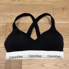 Calvin Klein ブラトップ スポーツブラ ヨガのサムネイル