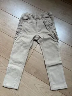 100 moujonjon ベージュ フリル付きパンツ 100cm