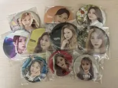 【新品未開封】TWICE ツウィ 缶バッジ 10個セット 2026年最新】グループ名：TWICE K-POP ピンズ・ピンバッジ・缶バッジの