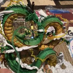 ドラゴンボール　大型神龍フィギュア他