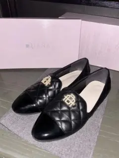 DIANA キルティング ローファー パール ビジュー　ブラック　24cmのサムネイル