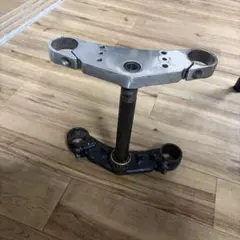 ドラッグスター400 純正 トリプルツリー ステムキット 4TR取り外し品 ドラッグスター400 純正 トリプルツリー ステムキット 4TR取り外し品
