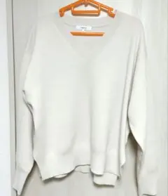 GLOBAL WORK　ＶネックプルオーバーSサイズ