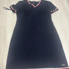 TOMMY HILFIGER 半袖ワンピース ネイビーのサムネイル