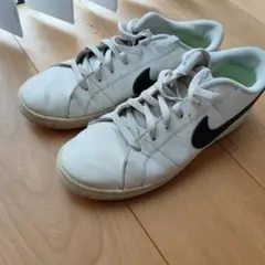 Nike スニーカー ホワイト/ブラック