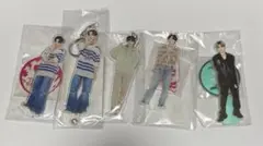 treasure ジフン アクキー