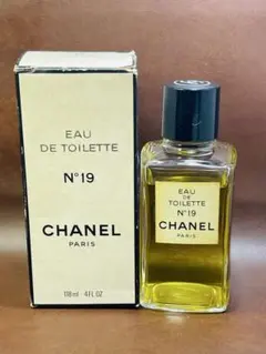 CHANEL シャネル Eau de Toilette N°19 118ml