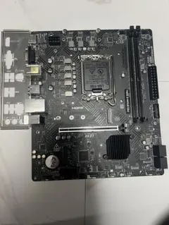 美品 MSI PRO B760M-E DDR4 マザーボード 本体