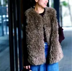 ロングカーリーフェイクファーベスト JOURNALSTANDARD relume