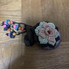 ハンドメイド 花モチーフブローチ