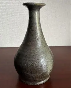【初代作品】種子島焼 河内窯 初代 瀬口義盛作 鶴首徳利 花入れ30年前購入 初代作品】種子島焼 河内窯 初代 瀬口義盛作 鶴首徳利 花入れ30年前