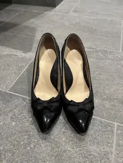 Pitti 黒 ハイヒール 23 EEのサムネイル